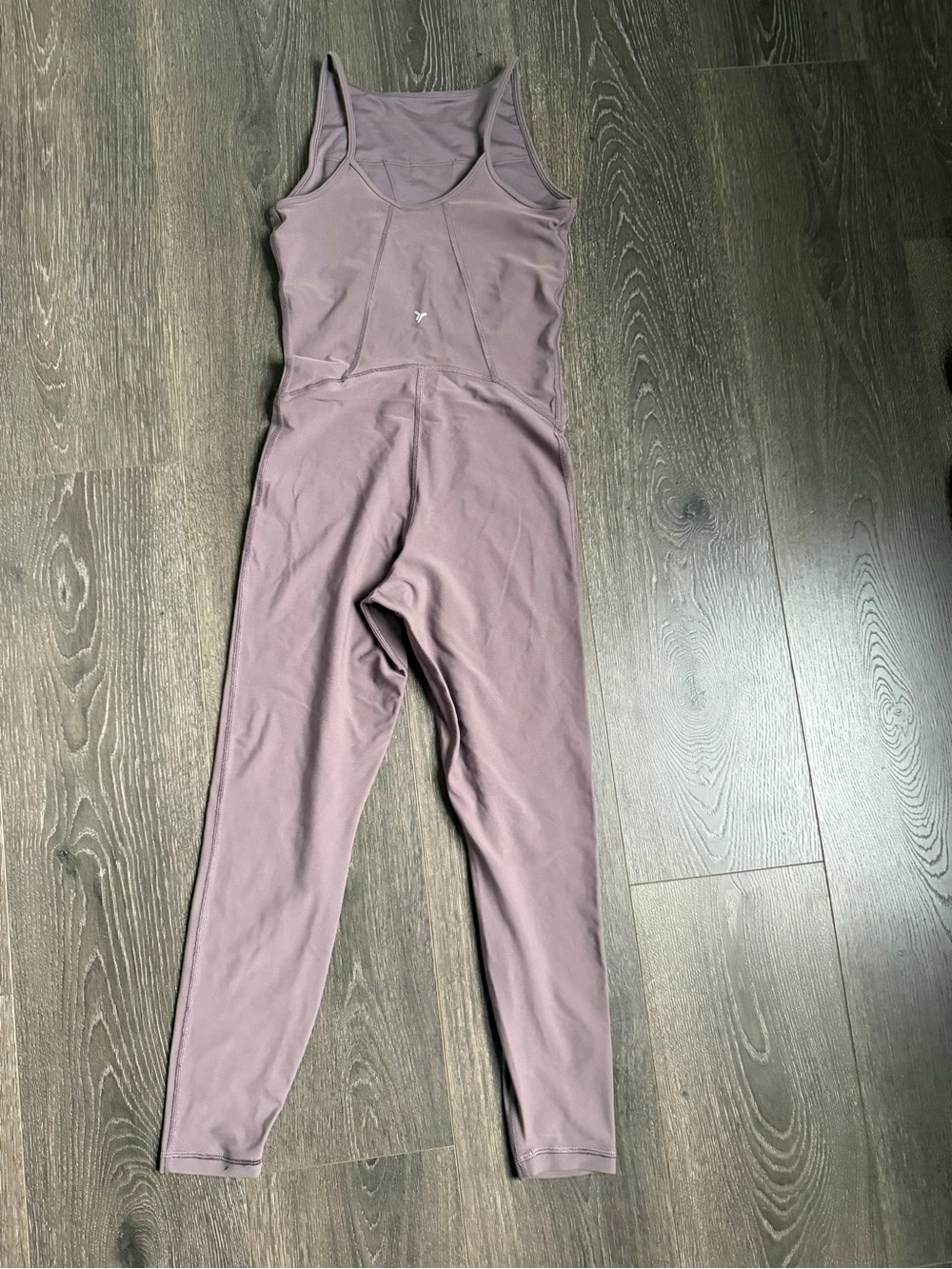 Old Navy PowerLite Jumpsuit Women’s Small Petite Mauve One Piece Activewear Yoga - Picture 3 of 6